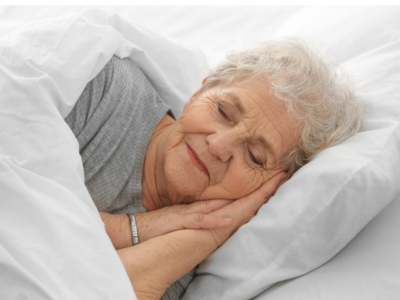 How Weighted Blankets Can Comfort and Calm Dementia Patient